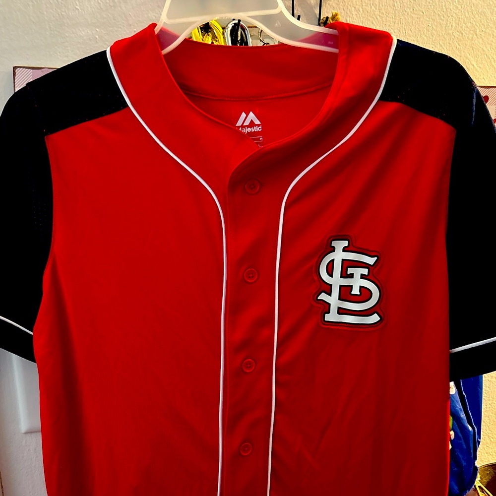 Men’s baseball jersey
